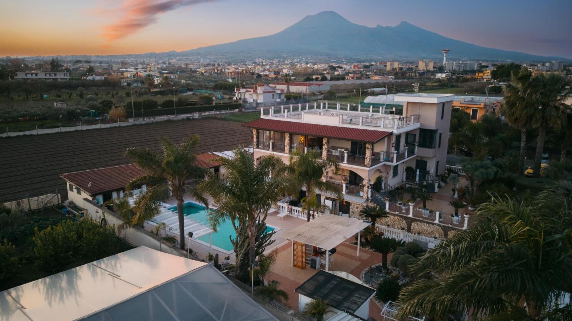 Villa Aurelia ポンペイ エクステリア 写真