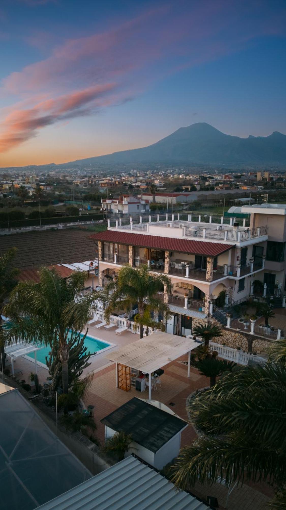 Villa Aurelia ポンペイ エクステリア 写真